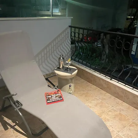 Business Flat Stavroupoli Salonicco