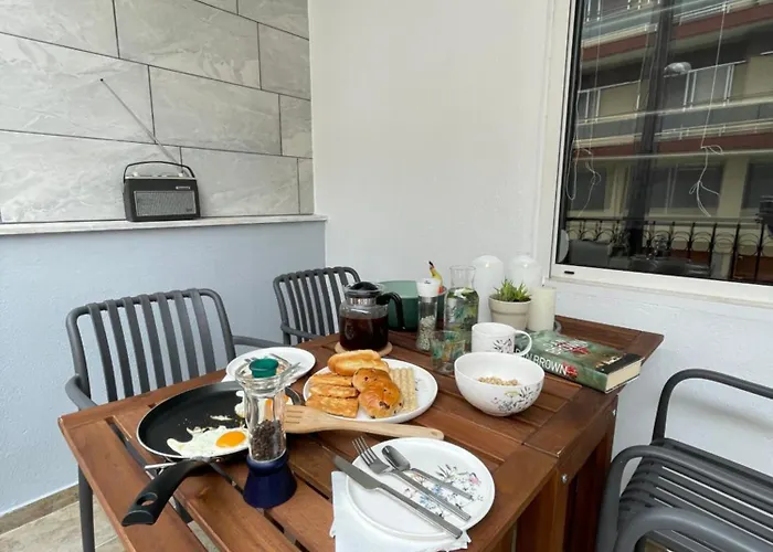 Business Flat Stavroupoli 公寓