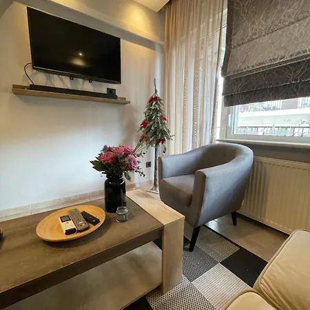 Business Flat Stavroupoli * Selanik